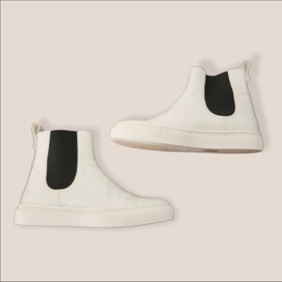 {{m.gemi}} White Chelsea Sneaker Boots - Picture 3 of 6